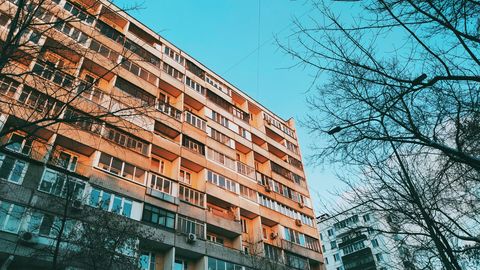 Что такое гарантийные обязательства подрядчика и какие сроки действуют в Москве