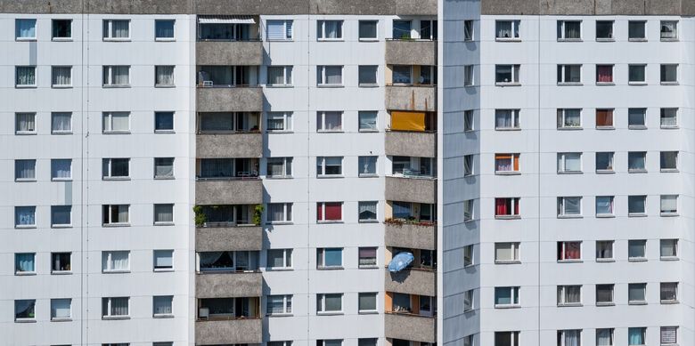 Что такое подоконный блок и почему его нельзя демонтировать полностью?