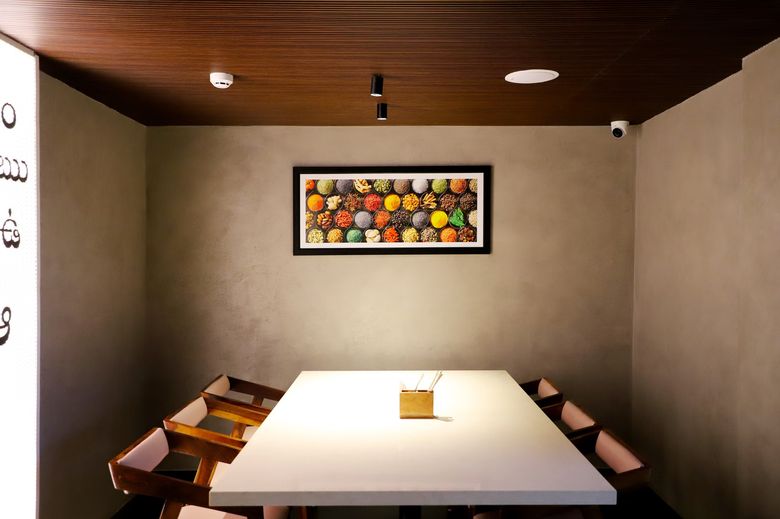 1. Heshi Design