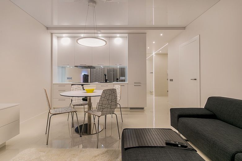 1. Heshi Design